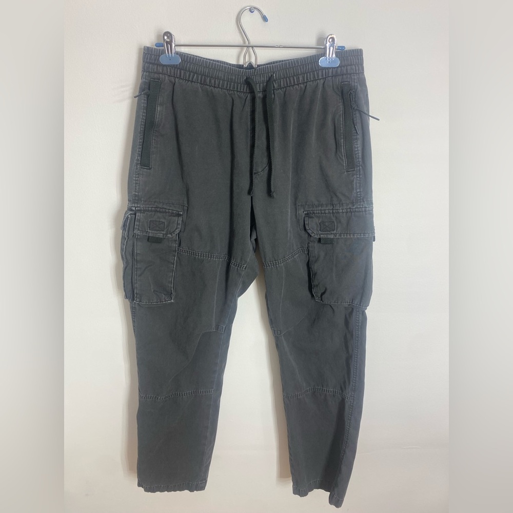 Men’s Abercrombie & Fitch Cargo Pants